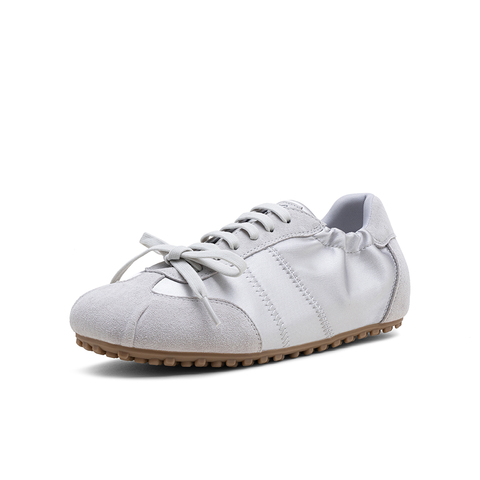 百思图2025秋季新款德训鞋时尚街头潮流运动女休闲鞋D3223CM5