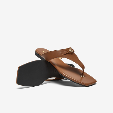 百思图2025夏季新款简约时尚户外休闲人字拖平跟女拖鞋C5831BT5