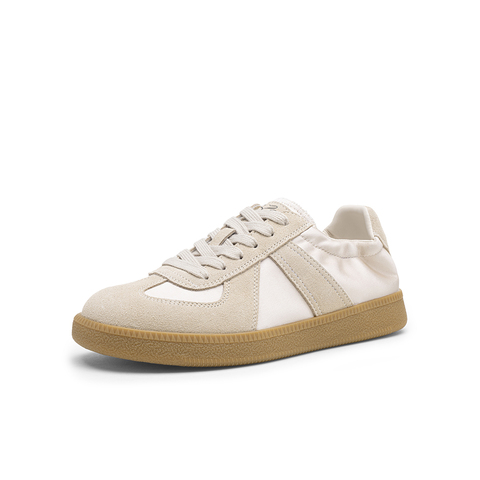 百思图2025秋季新款德训鞋时尚复古户外运动女休闲鞋D3192CM5