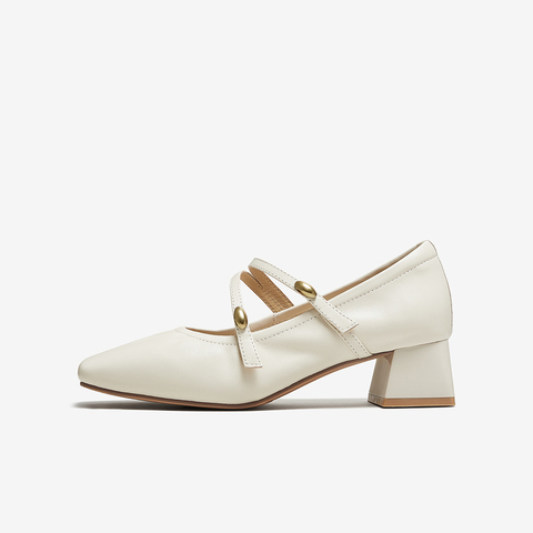 百思图2025秋季新款商场同款玛丽珍鞋法式方头浅口女单鞋C5911CQ5