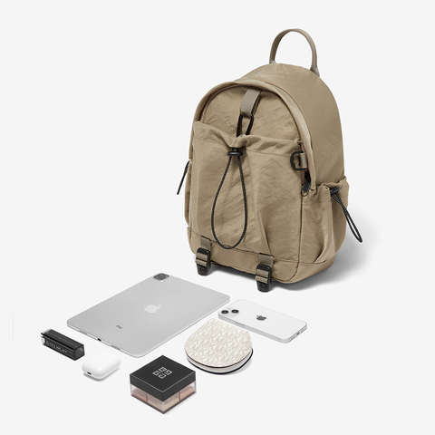 百思图2025夏季新款商场同款时尚户外休闲双肩背包女X3713BX5