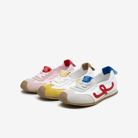 百思图2025秋季新款德训鞋时尚简约户外运动女休闲鞋X1519CA5