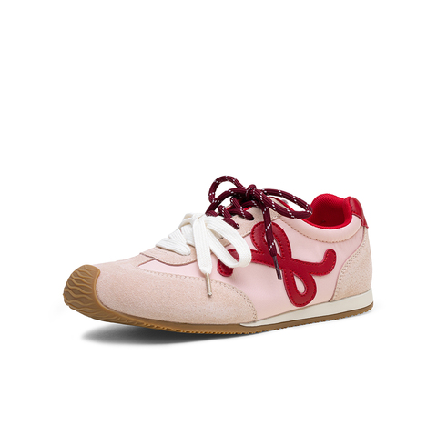 百思图2025秋季新款德训鞋时尚潮流街头复古女休闲鞋CN611CM5