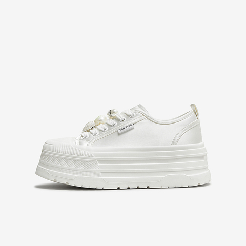 百思图2025夏季新款帆布鞋时尚户外街头潮流女休闲鞋E5919BM5