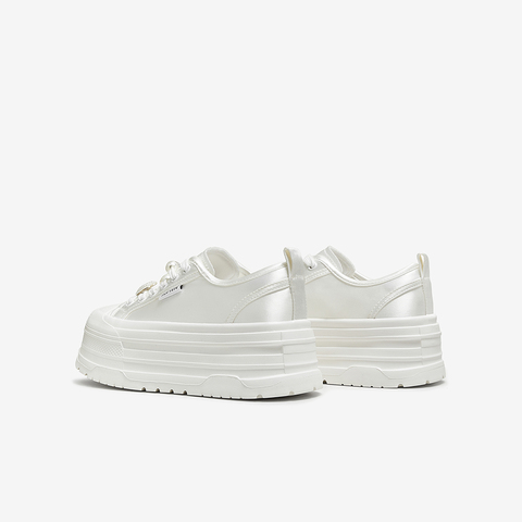 百思图2025夏季新款帆布鞋时尚户外街头潮流女休闲鞋E5919BM5