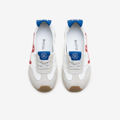 百思图2025秋季新款德训鞋时尚简约户外运动女休闲鞋X1519CA5