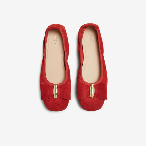 百思图2025秋季新款单鞋时尚潮流通勤浅口平跟女鞋C5572CQ5