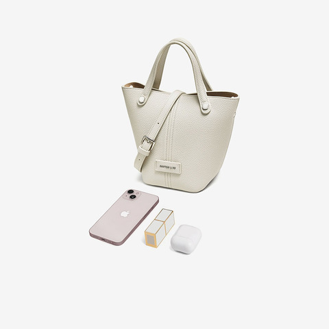 百思图2025夏季新款商场同款水桶包时尚通勤单肩斜挎包女TY001BX5