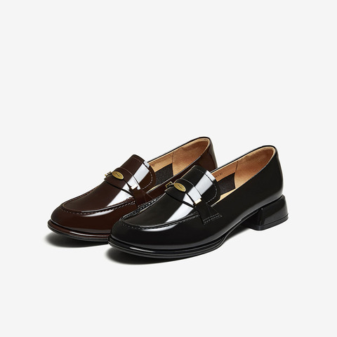 百思图2025秋季新款乐福鞋时尚复古学院风粗跟女单鞋C1823CA5