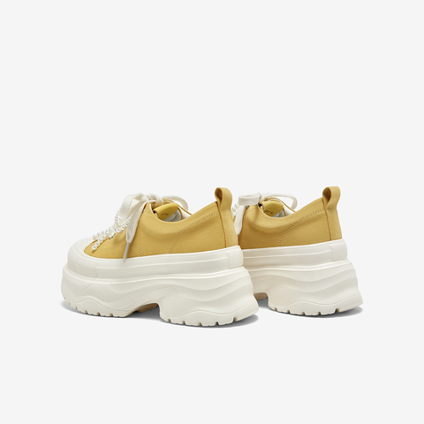 百思图2025秋季新款帆布鞋街头潮流厚底增高女休闲鞋D3175CM5