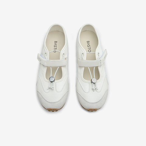 百思图2025秋季新款芭蕾舞鞋时尚潮流户外休闲女单鞋A7271CQ5