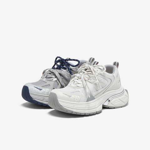 百思图2025秋季新款时尚运动老爹鞋厚底增高女休闲鞋B8662CM5