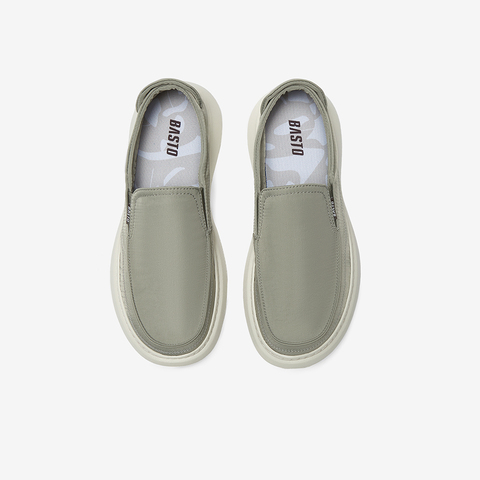 百思图2025夏新款简约时尚运动通勤布鞋厚底圆头男休闲鞋L6291BM5