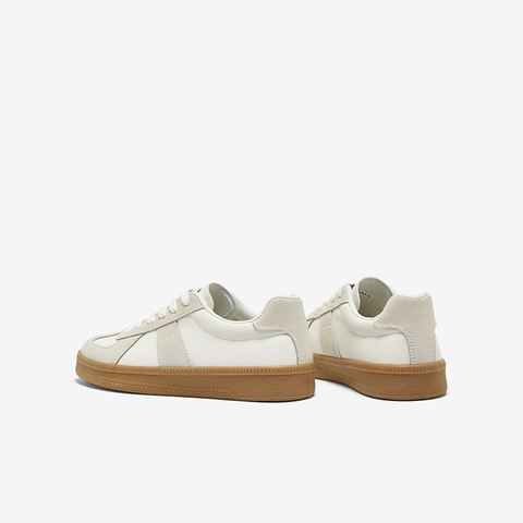 百思图2025夏季新款时尚户外复古运动德训鞋男休闲鞋J2511BM5