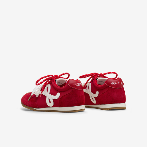 百思图2025秋季新款德训鞋时尚潮流街头复古女休闲鞋CN611CM5