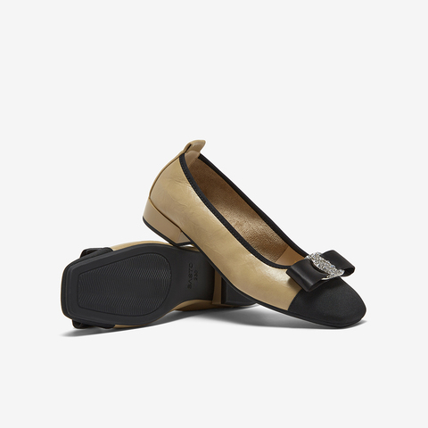 百思图2025秋季新款商场同款浅口单鞋时尚潮流通勤女鞋B1713CQ5