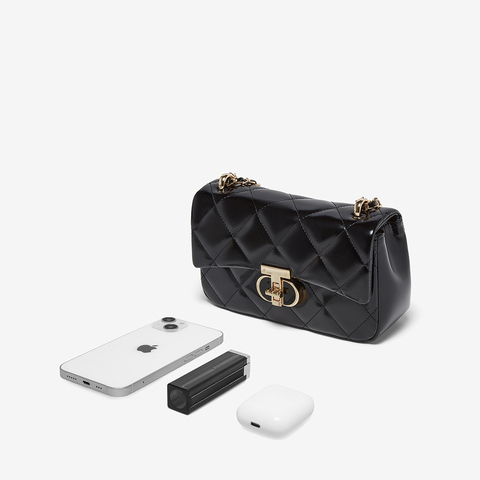 百思图2025秋季新款商场同款绗缝包时尚潮流通勤斜挎包女TY047CX5