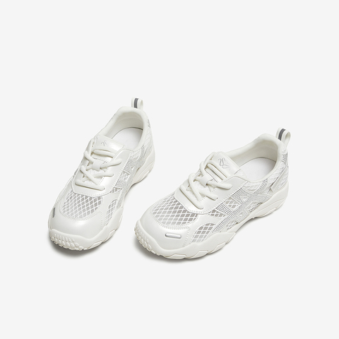 百思图2025夏季新款德训鞋时尚潮流街头复古女休闲鞋D3261BM5