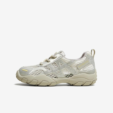 百思图2025夏季新款德训鞋时尚潮流街头复古女休闲鞋D3261BM5