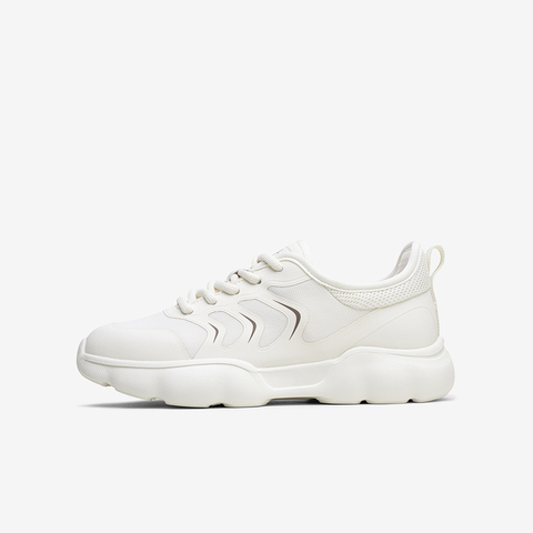 百思图2025秋季新款商场同款时尚简约户外女休闲运动鞋D3213CM5