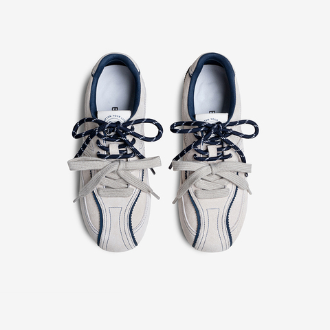 百思图2025秋季新德训鞋时尚复古户外运动平跟女休闲鞋D3250CM5