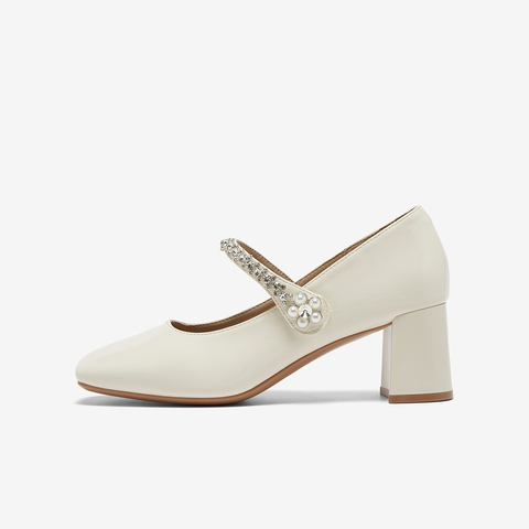 百思图2025秋季新款商场同款玛丽珍鞋时尚复古方头女单鞋W0753CQ5