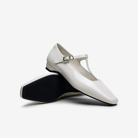 百思图2025秋季新款玛丽珍鞋时尚潮流通勤浅口女单鞋F3133CQ5