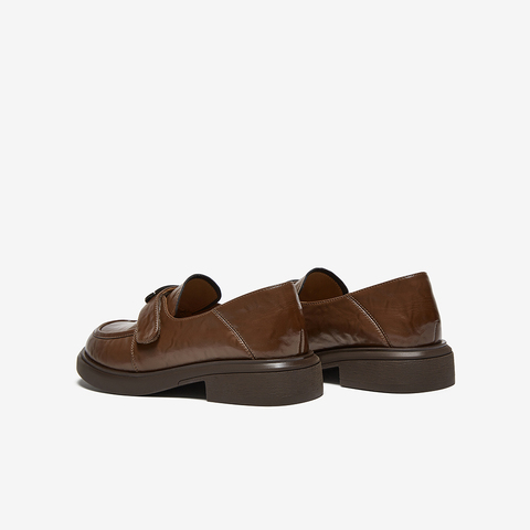 百思图2025秋季新款商场同款乐福鞋复古学院风粗跟女单鞋W0227CA5