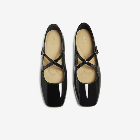 百思图2025秋季新款玛丽珍鞋时尚复古法式潮流女单鞋F3058CQ5