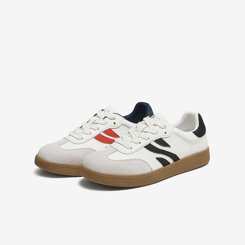 百思图2025秋季新款商场同款德训鞋时尚简约女休闲运动鞋D3276CM5