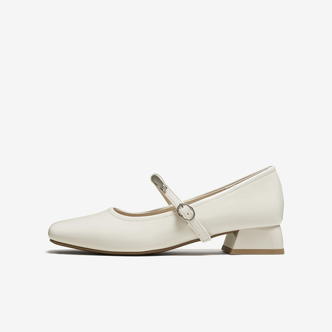 百思图2025秋季新款商场同款玛丽珍鞋复古法式女单鞋B5282CQ5