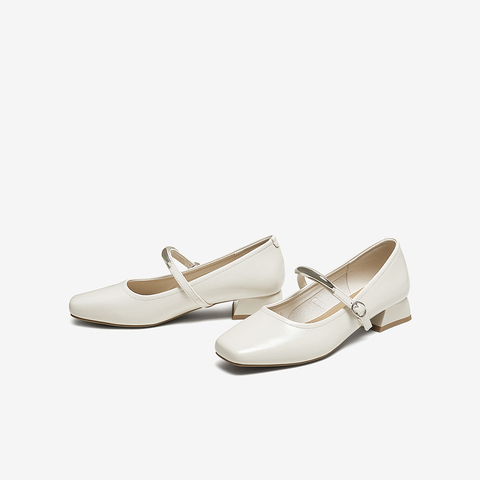 百思图2025秋季新款商场同款玛丽珍鞋复古法式女单鞋B5282CQ5