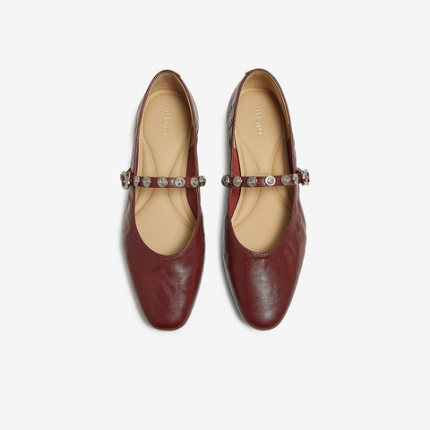 百思图2025秋季新款玛丽珍鞋时尚简约复古浅口女单鞋BN756CQ5