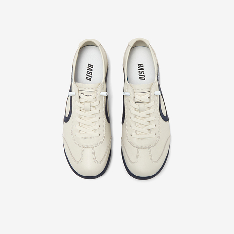 百思图2025秋季新款商场同款德训鞋复古男运动休闲鞋81671CM5