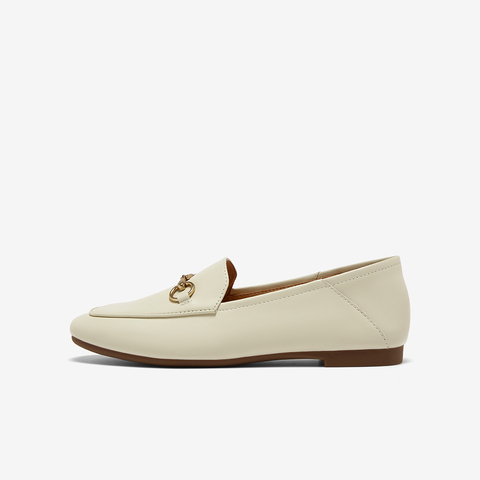 百思图2025秋季新款乐福鞋时尚简约通勤平跟女单鞋C5268CA5