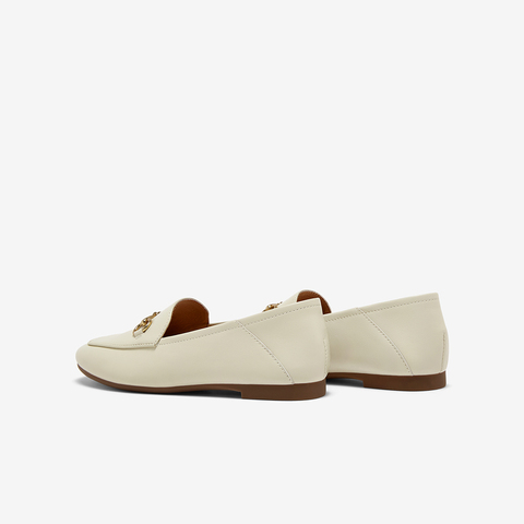 百思图2025秋季新款乐福鞋时尚简约通勤平跟女单鞋C5268CA5