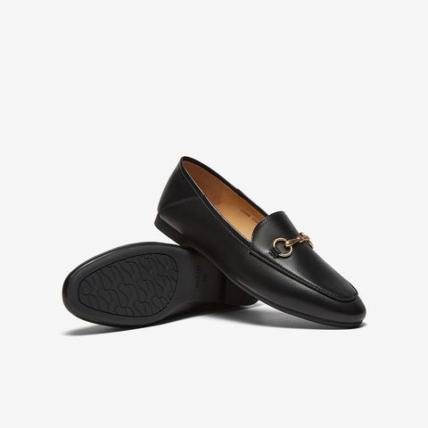 百思图2025秋季新款乐福鞋时尚简约通勤平跟女单鞋C5268CA5