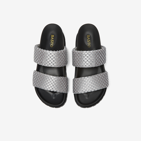 百思图2025夏季新款简约时尚休闲一字拖厚底女拖鞋BP372BT5