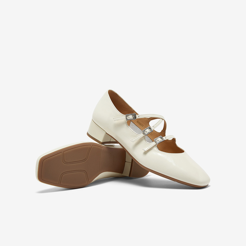 百思图2025秋季新款玛丽珍鞋时尚潮流法式浅口女单鞋BN689CQ5