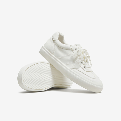 百思图2025秋季新款商场同款小白鞋时尚潮流女休闲鞋UWJ01CM5