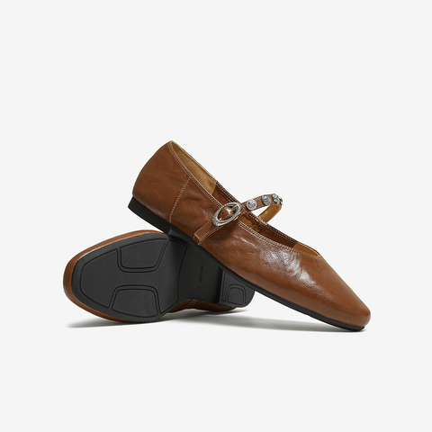 百思图2025秋季新款玛丽珍鞋时尚简约复古浅口女单鞋BN756CQ5