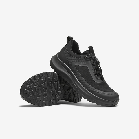 百思图2025秋季新款商场同款休闲鞋简约户外男运动休闲鞋15900CM5