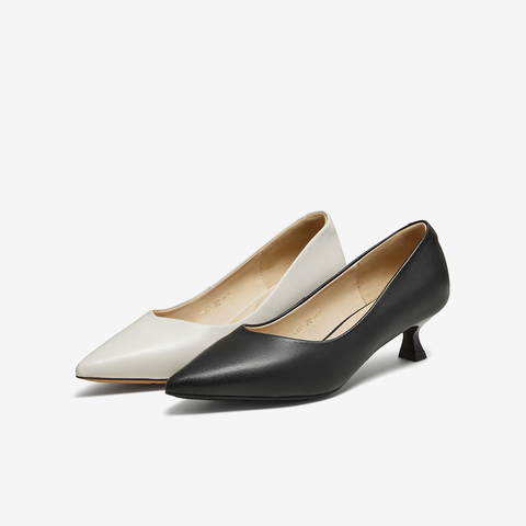 百思图2025秋季新款浅口单鞋时尚简约通勤细跟尖头女鞋K5612CQ5