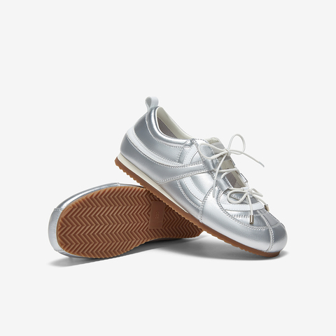 百思图2025秋季新款德训鞋时尚复古潮流运动女休闲鞋M6018CM5