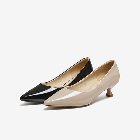 百思图2025秋季新款浅口单鞋时尚简约通勤细跟尖头女鞋K2562CQ5