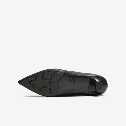 百思图2025秋季新款浅口单鞋时尚简约通勤细跟尖头女鞋K5612CQ5