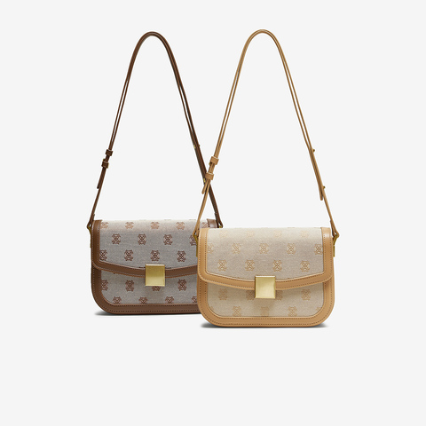 百思图2025秋季新款商场同款小方包简约时尚斜挎包女TY037CX5