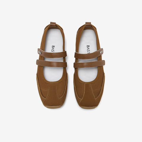 百思图2025秋季新款芭蕾玛丽珍时尚休闲浅口女单鞋D3222CQ5