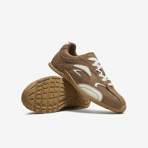 百思图2025秋季新款德训鞋时尚复古潮流男运动休闲鞋02501CM5