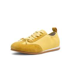 百思图2025秋季新款德训鞋时尚简约户外运动女休闲鞋D3225CM5